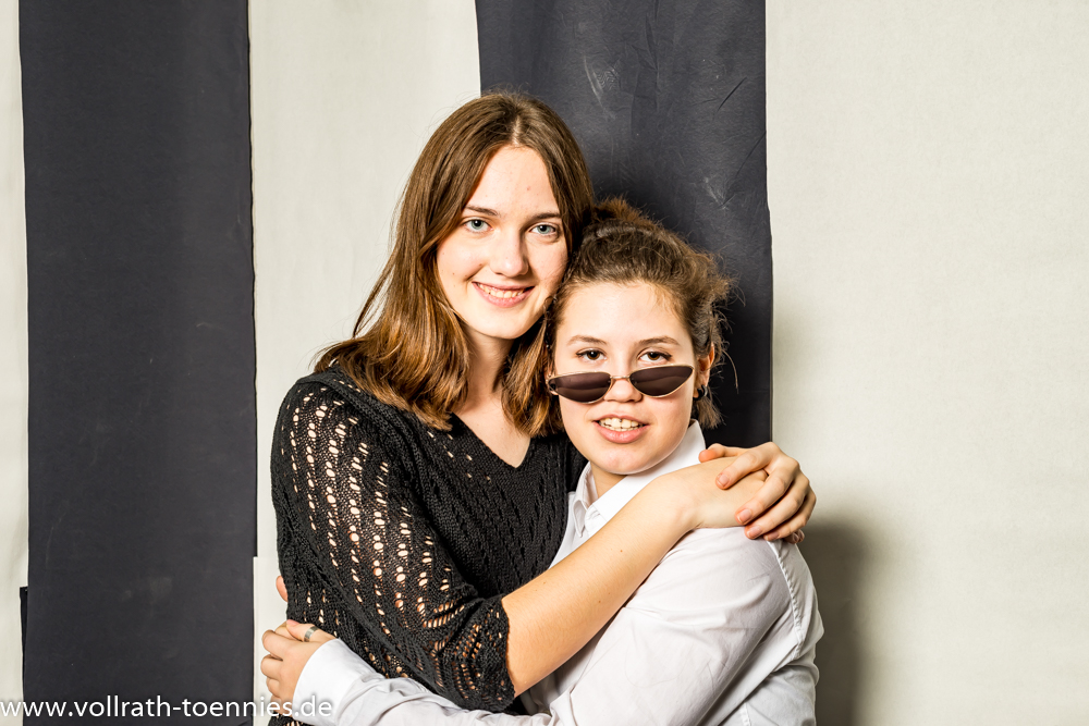 2020 02 01 Black & White Party 2299